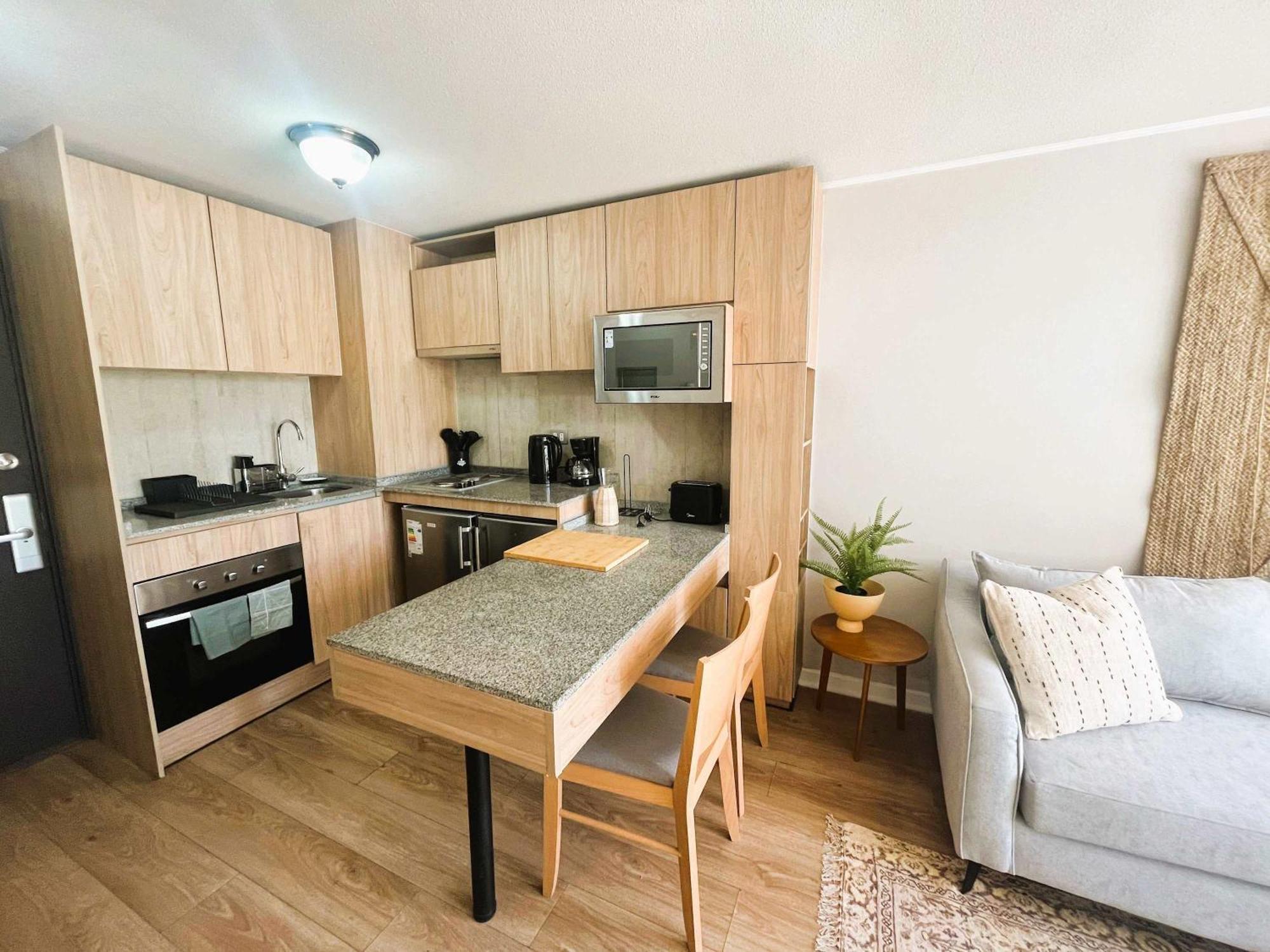 Hom I Comodo Depto Cerca Del Metro Sta Isabel Apartamento Santiago
